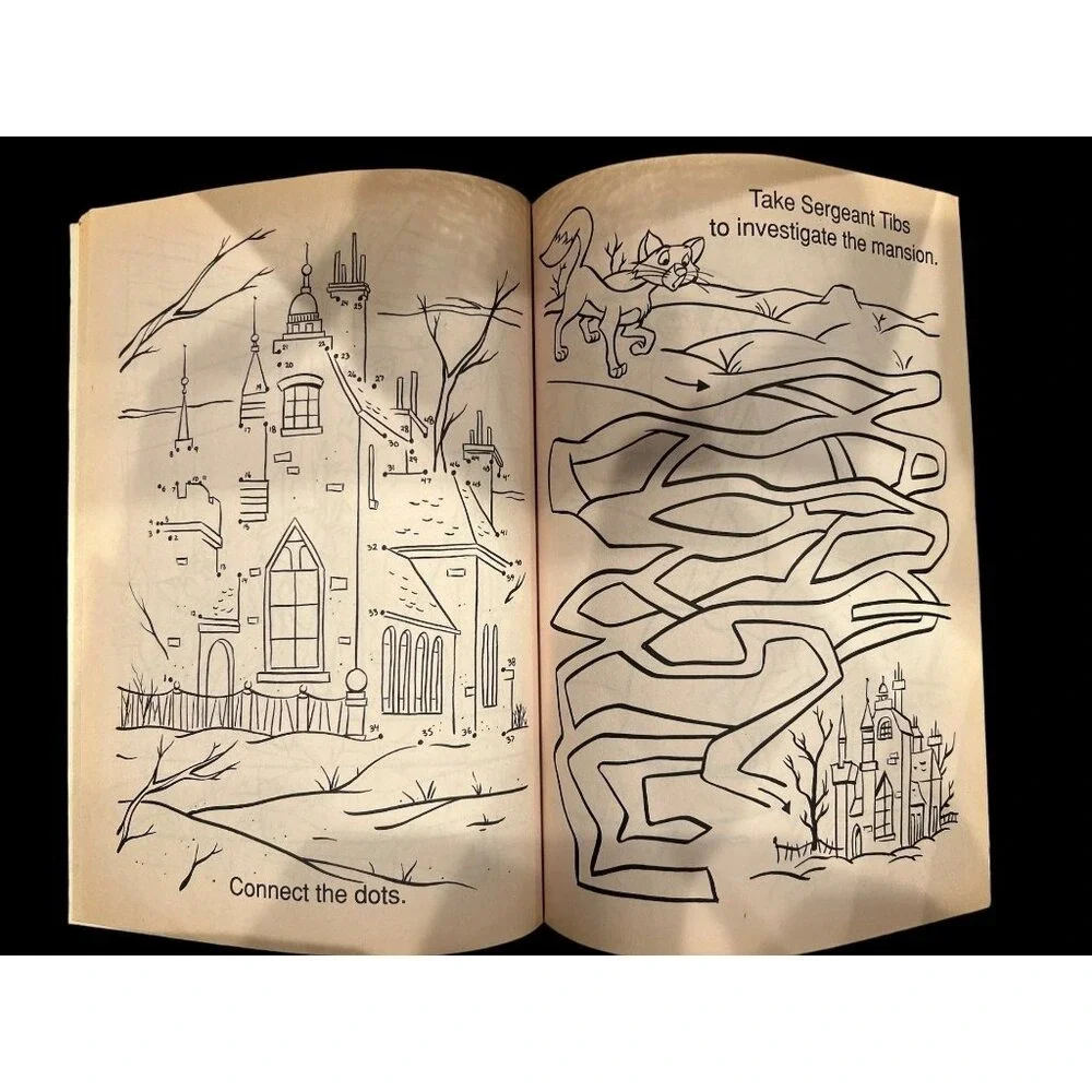 Vintage 1993 Disney's 101 Dalmatians Giant Coloring Activity‎ Book Unused